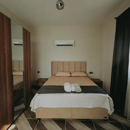 Gagai Hotel *
